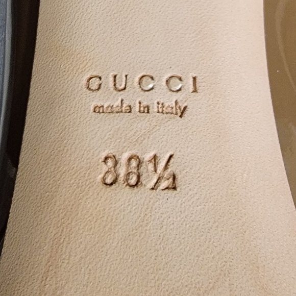 GUCCI Soft Patent Leather Pumps  38.5 - Picture 9 of 12